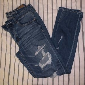 AE tomgirl jeans